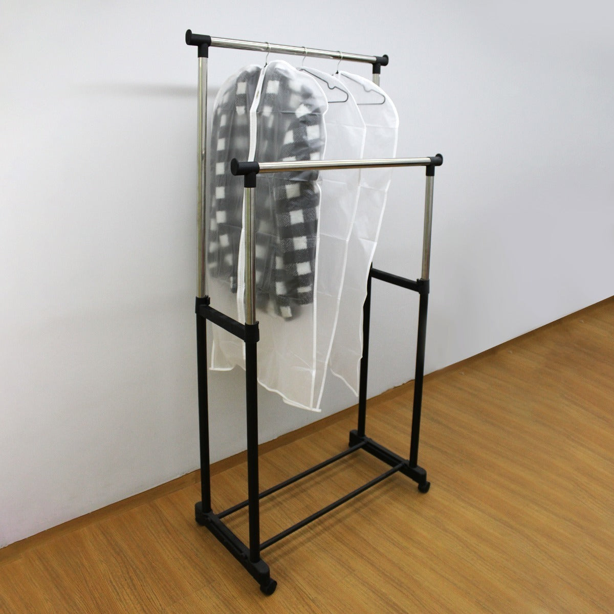 Set Rack Armable Ropa Organizador Con 3 Cubre Vestidos.